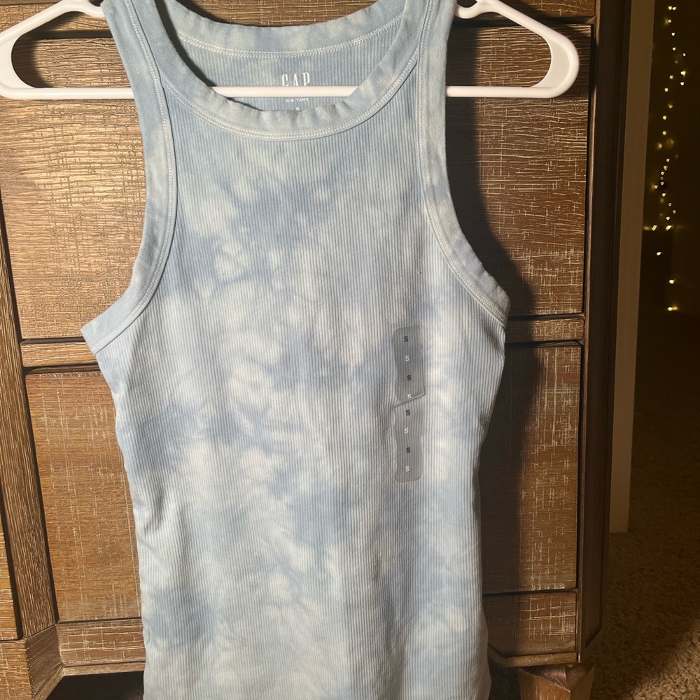 GAP blue tie dye tank top